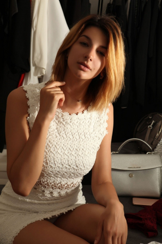 Проститутка Питера Алина Блондинка c 2 размером груди у метро Парнас Санкт-Петербург Фото-2